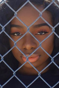 Без зобов'язань (2021)